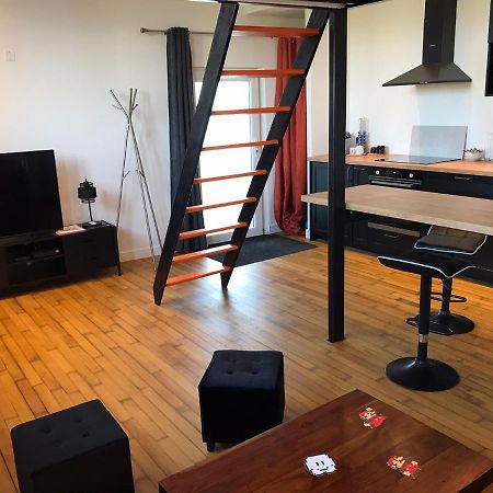 Brindas Studio - Mezzanine - Style Loft Industriel מראה חיצוני תמונה