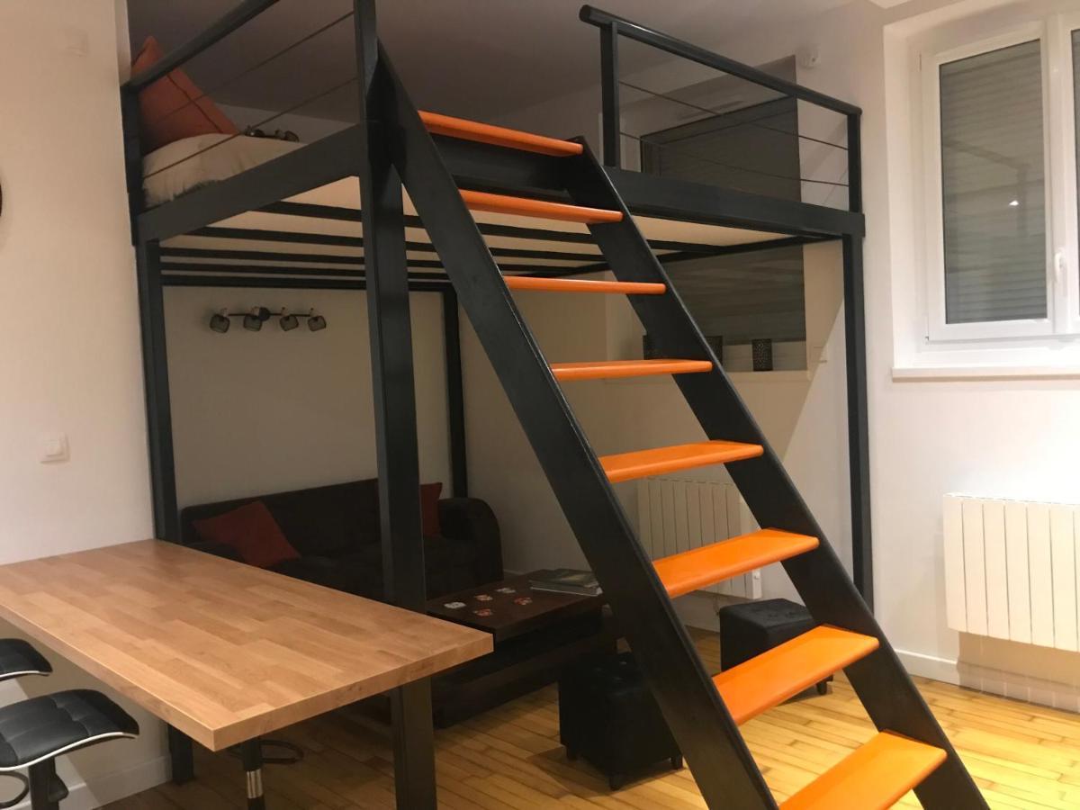 Brindas Studio - Mezzanine - Style Loft Industriel מראה חיצוני תמונה